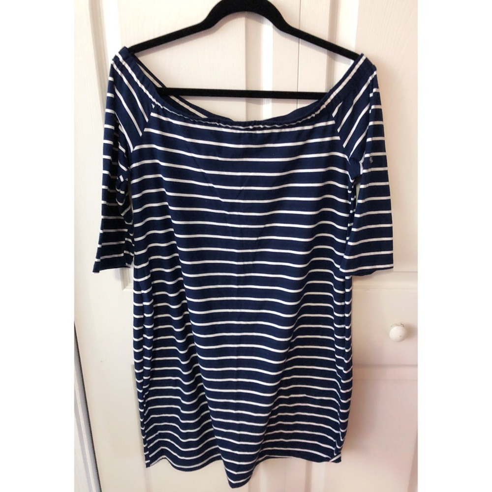 Off the shoulder maternity dress